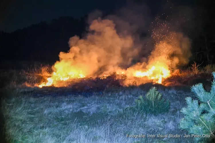 Brand op Bussumerheide onder controle