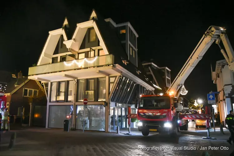 Schoorsteenbrand in Laren