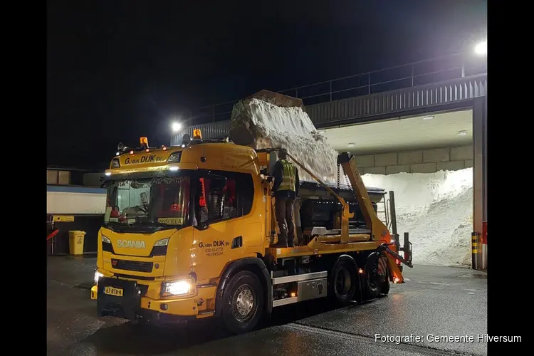 Zout op de weg tijdens gladheid