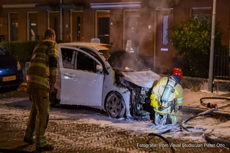 Politie &#39;houdt optie open&#39; dat Hilversumse autobranden met elkaar te maken hebben