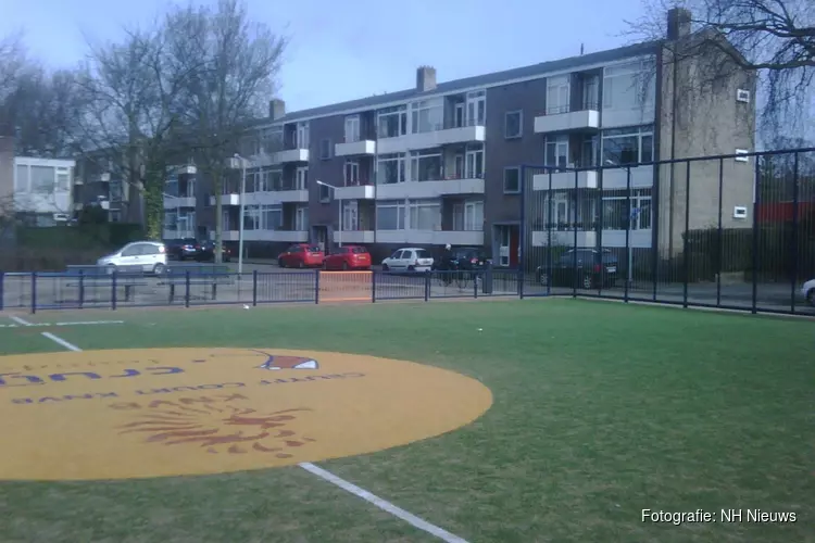 Hilversum worstelt met groepjes hangjongeren op trapveldjes