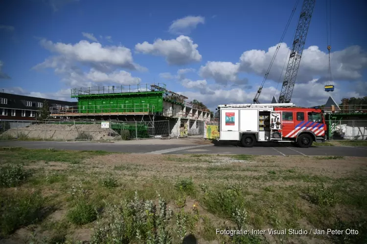 Brand op bouwplaats Hilversum, politie sluit weg af