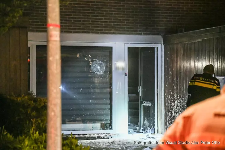 Korte brand na ontploffing bij woning in Hilversum